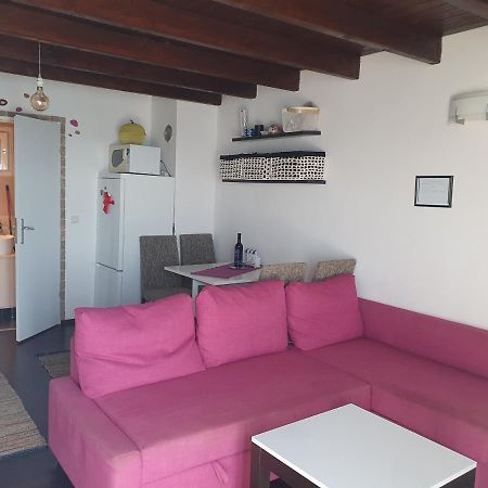 Modern Two Floors Apartment With A Beautiful View Martinšćica المظهر الخارجي الصورة
