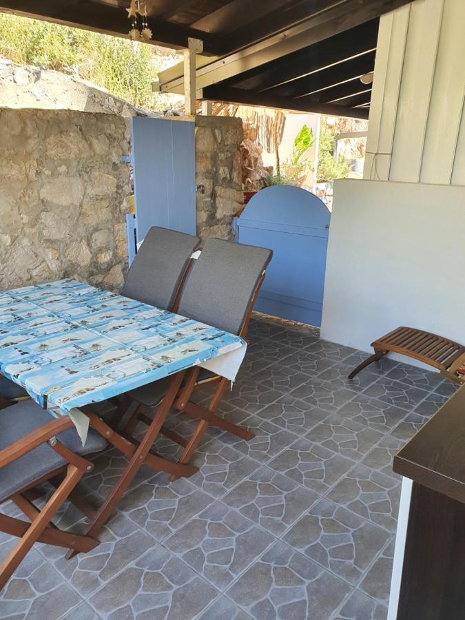 Modern Two Floors Apartment With A Beautiful View Martinšćica المظهر الخارجي الصورة