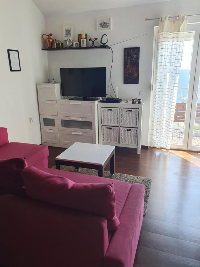 Modern Two Floors Apartment With A Beautiful View Martinšćica المظهر الخارجي الصورة